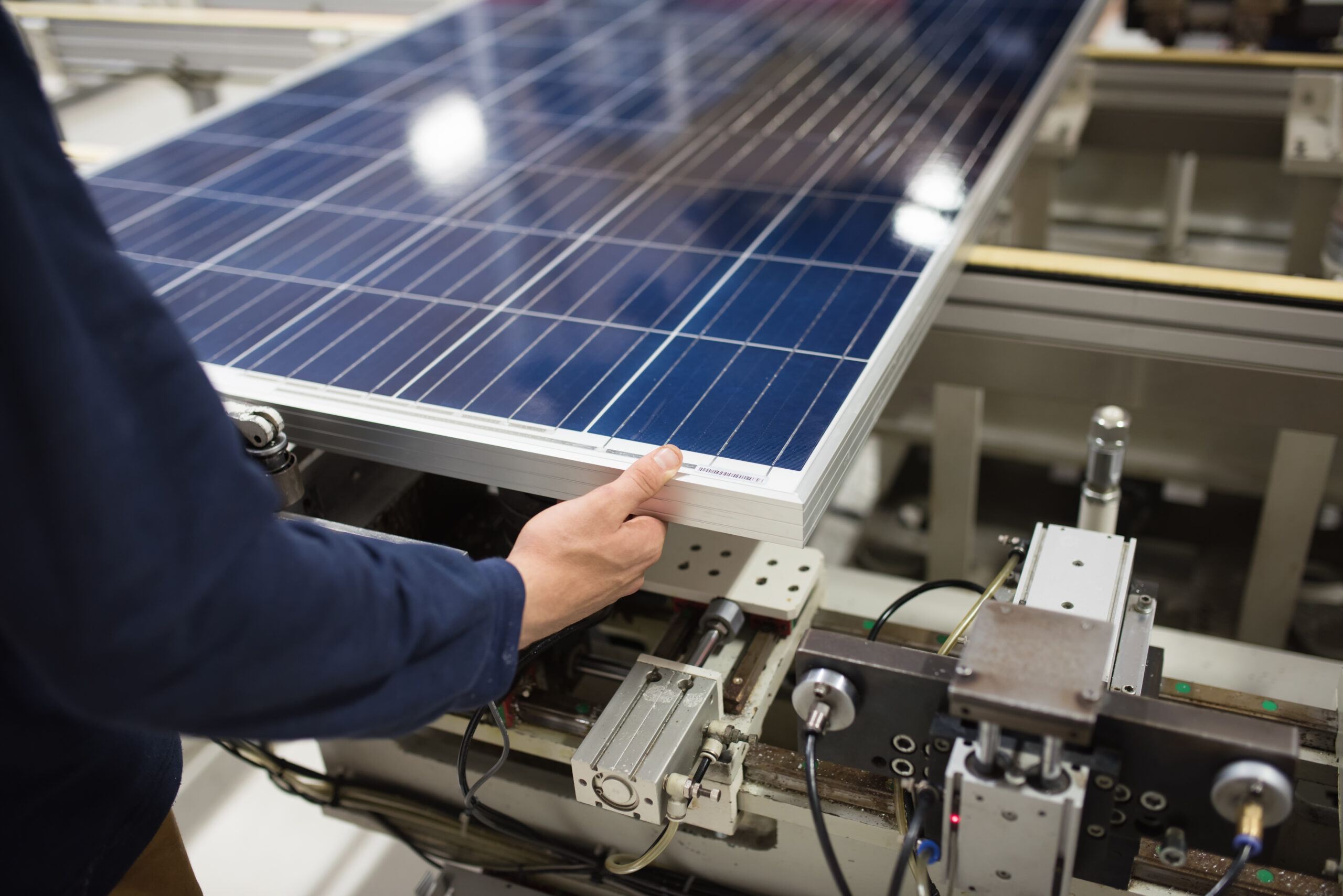 Major U.S. Solar Panel Manufacturer to Invest $1.2B in New Factory